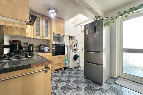 100 High Street, Swanscombe, DA10 0AH