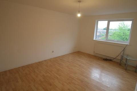 2 bedroom flat to rent, Barking IG11