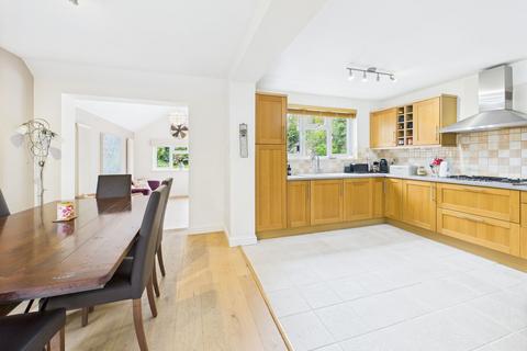 undefined, Milton-under-Wychwood, Chipping Norton OX7