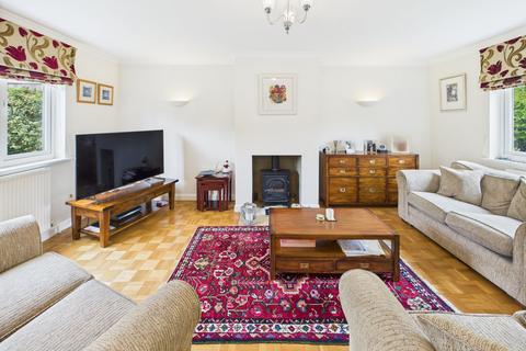 undefined, Milton-under-Wychwood, Chipping Norton OX7