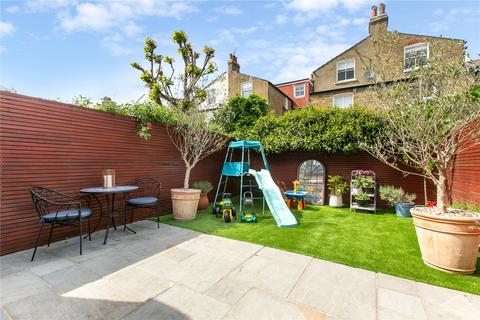 4 bedroom terraced house for sale, Quarry Road, SW18