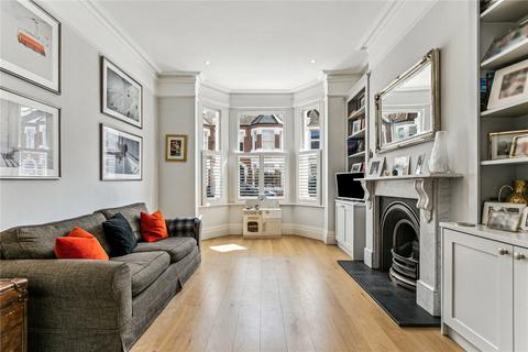 4 bedroom terraced house for sale, Quarry Road, SW18
