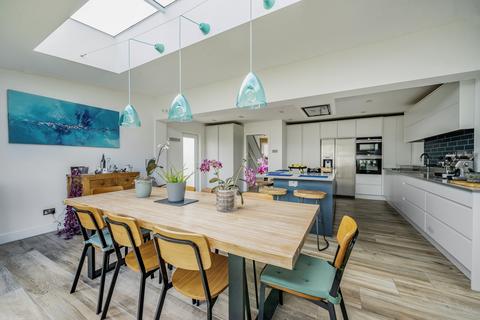 3 bedroom semi-detached house for sale, Meadow Lane, Reading RG8