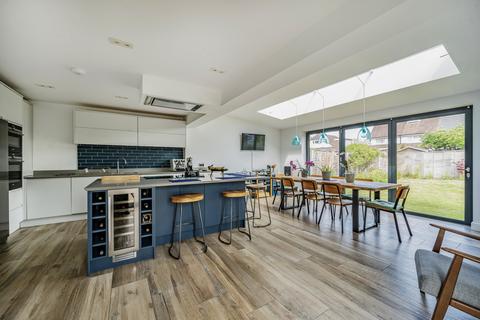 3 bedroom semi-detached house for sale, Meadow Lane, Reading RG8