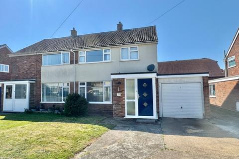 19 Firs Close, Folkestone, CT19 4HZ