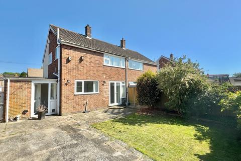 19 Firs Close, Folkestone, CT19 4HZ