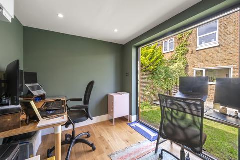 3 bedroom semi-detached house for sale, Beaconsfield Road, Surbiton KT5