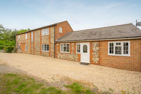 5 bedroom detached house for sale, Longwick HP27