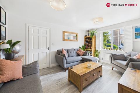 4 bedroom semi-detached house for sale, Shepherd Drive, St. Neots PE19