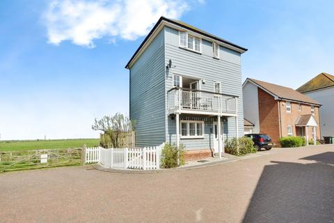 4 bedroom detached house for sale, Marsh Way, Rye TN31