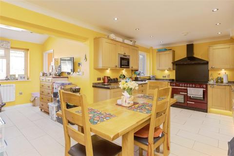 undefined, Lawrence Drive, Cobham DA12