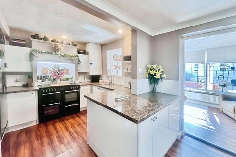 9 Mayes Close, Swanley, BR8 8DJ