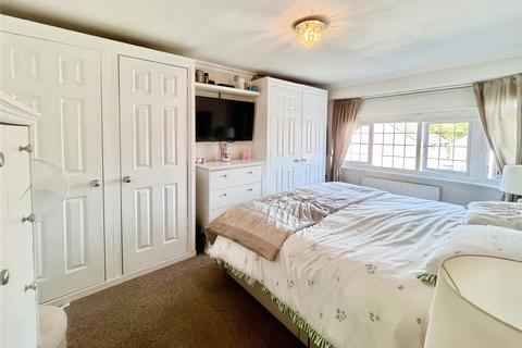 9 Mayes Close, Swanley, BR8 8DJ