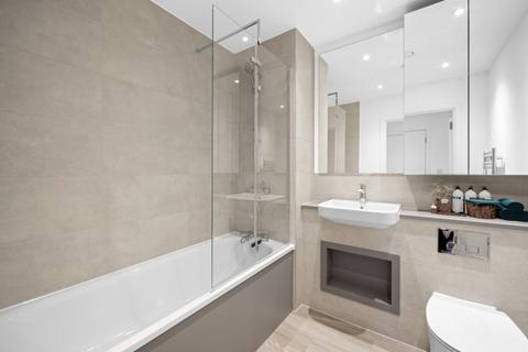 3 bedroom apartment for sale, Plot 63, at Rockcliffe Square 95 Plumstead Road, London SE18