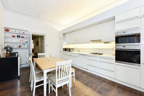 undefined, Earls Court SW5