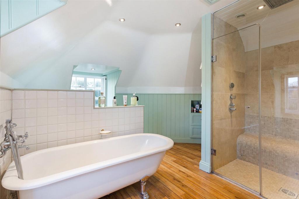 Bath/Shower Room