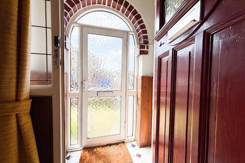3 bedroom semi-detached house for sale, Launceston Avenue