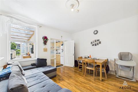 3 bedroom house for sale, Shobnall Street, Burton-On-Trent DE14