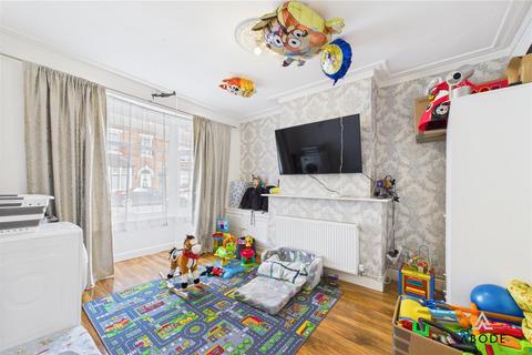 3 bedroom house for sale, Shobnall Street, Burton-On-Trent DE14