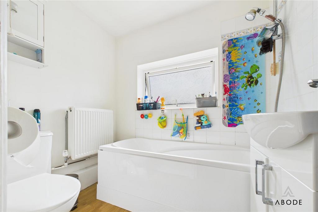 CAM02696 G0-PR0589-STILL007.jpg