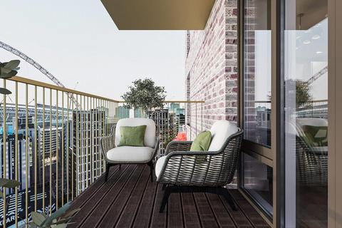 2 bedroom apartment to rent, Brook Avenue