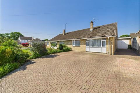 2 bedroom bungalow for sale, Hollis Road, Cheltenham, Gloucestershire, GL51