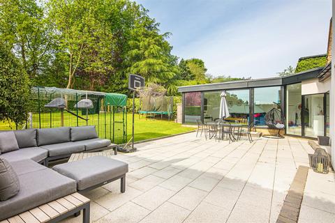 6 bedroom detached house for sale, 81 Devonshire Road, Dore, S17 3NU