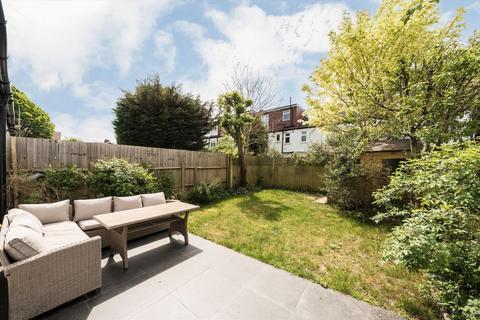 34 Queensville Road, London, SW12 0JJ