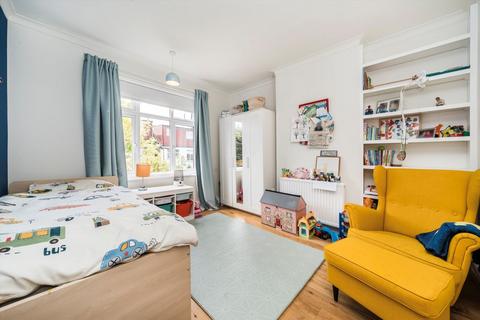 34 Queensville Road, London, SW12 0JJ