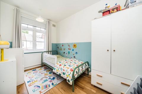34 Queensville Road, London, SW12 0JJ