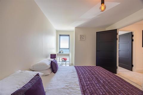 Flat 15, Hamilton Grange, 2 Crowstone Avenue, Westcliff-on-sea, SS0 8JT