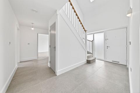 4 bedroom detached house for sale, Windmill Meadow, Brigstock  NN14
