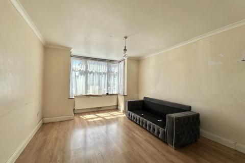 20 Mount Road, Hayes, UB3 3LH