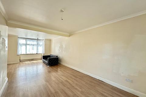 20 Mount Road, Hayes, UB3 3LH