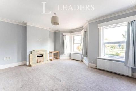 4 bedroom semi-detached house for sale, Hawthorn Road, Bognor Regis, West Sussex