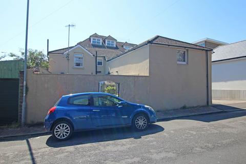 undefined, Selwyn Road, Eastbourne, BN21 2LA