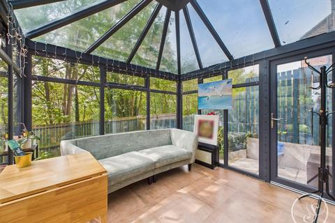 3 bedroom semi-detached house for sale, Potternewton Crescent, Leeds