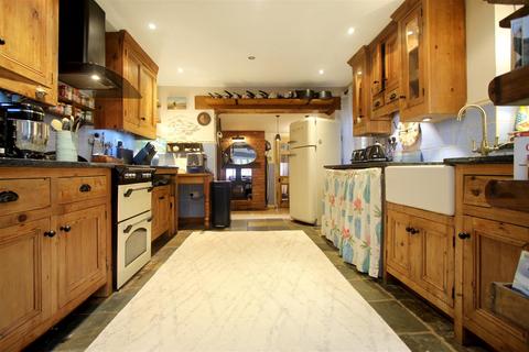 2 bedroom semi-detached house for sale, Layston Cottages, Hare Street