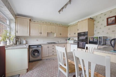 3 bedroom detached bungalow for sale, Maidstone Road, Rainham