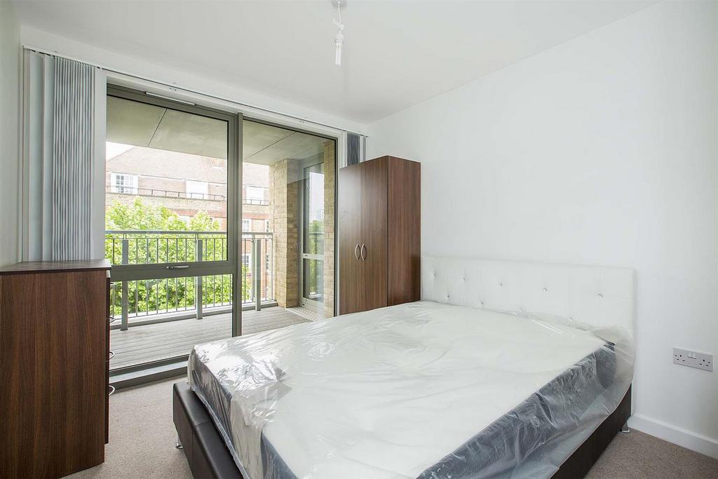 - Bedroom.jpg