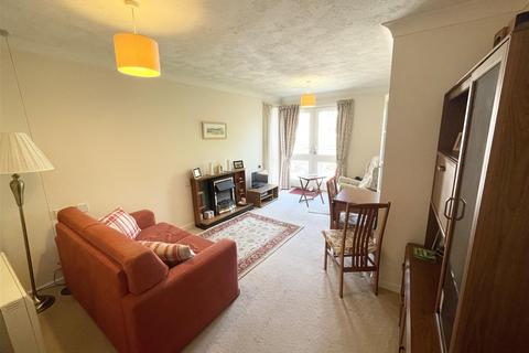 1 bedroom retirement property for sale, Hazeldine Court, Longden Coleham, Shrewsbury
