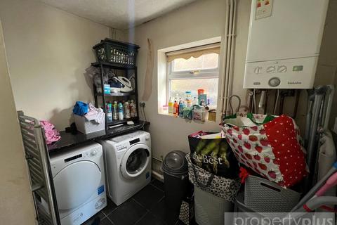 undefined, Llantrisant Road, Pontypridd, South Wales, CF37