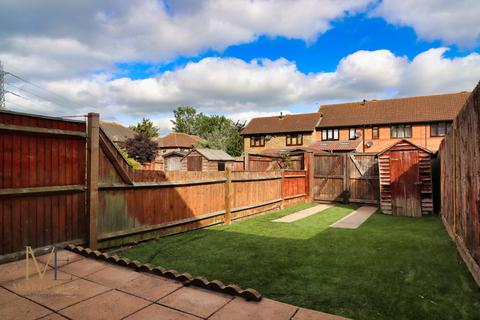 17 Hayes Road, Greenhithe, DA9 9DS