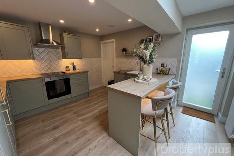 3 bedroom terraced house for sale, Stanley Road Pentre - Pentre
