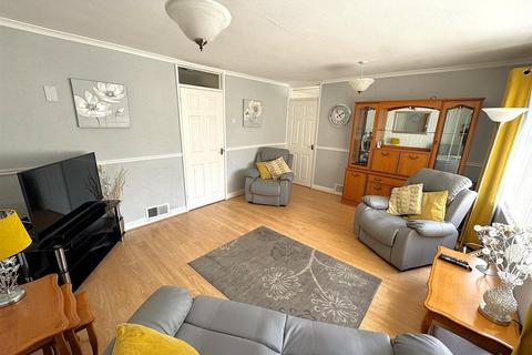 undefined, Kensington Walk, Corby NN18
