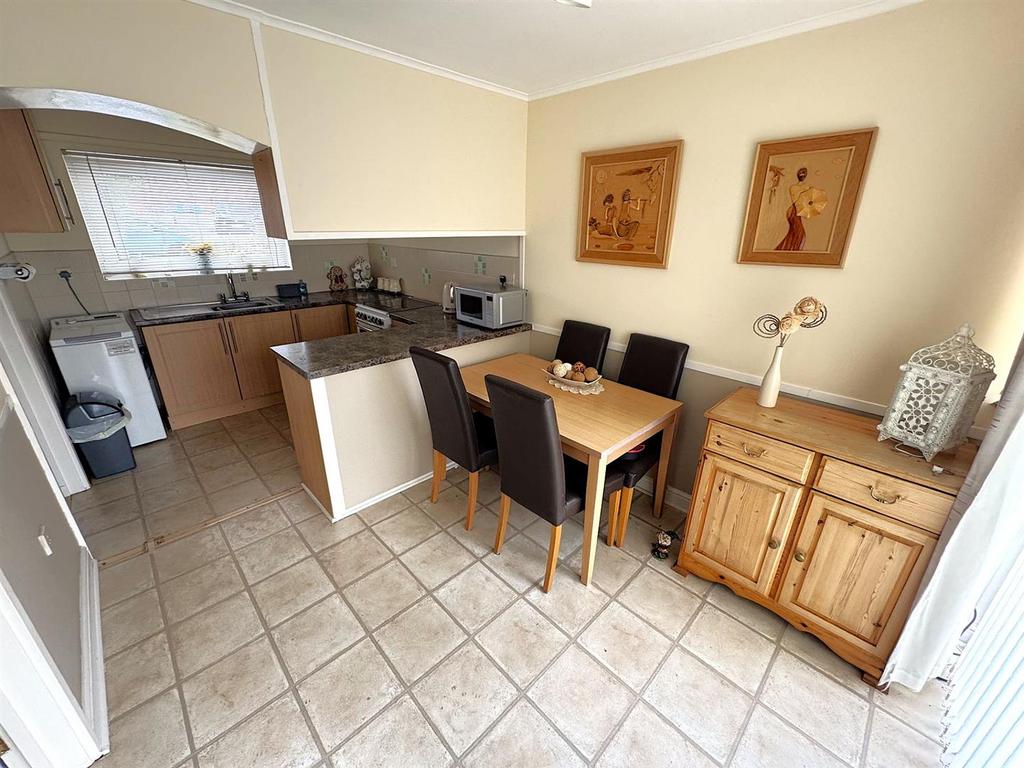 Thumbnail image1 (1).jpg