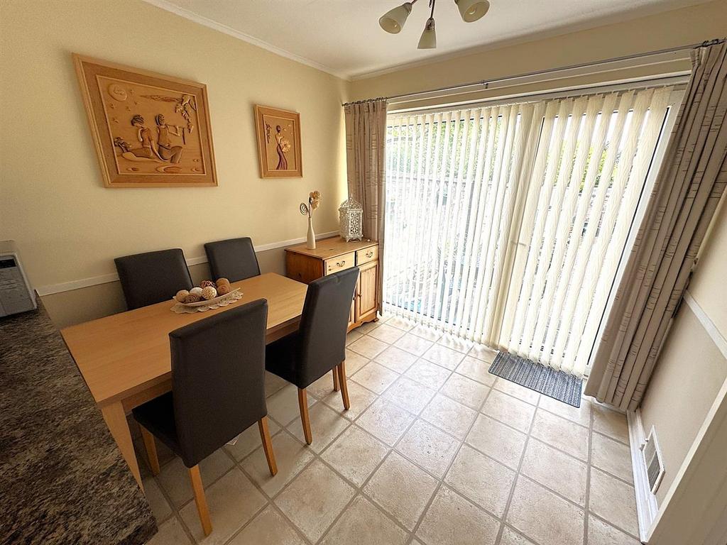 Thumbnail image4.jpg