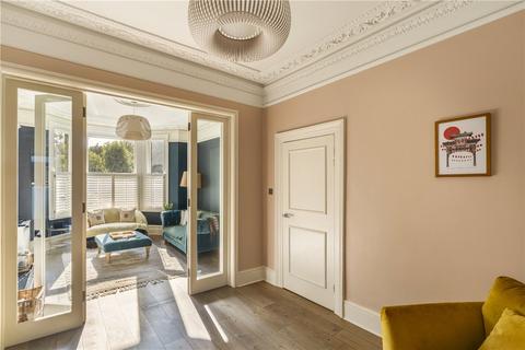 1 Tunley Road, London, SW17 7QH