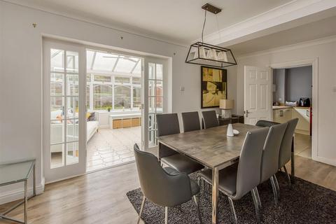 4 bedroom detached house for sale, 2 Heath House Drive, Wombourne, Wolverhampton