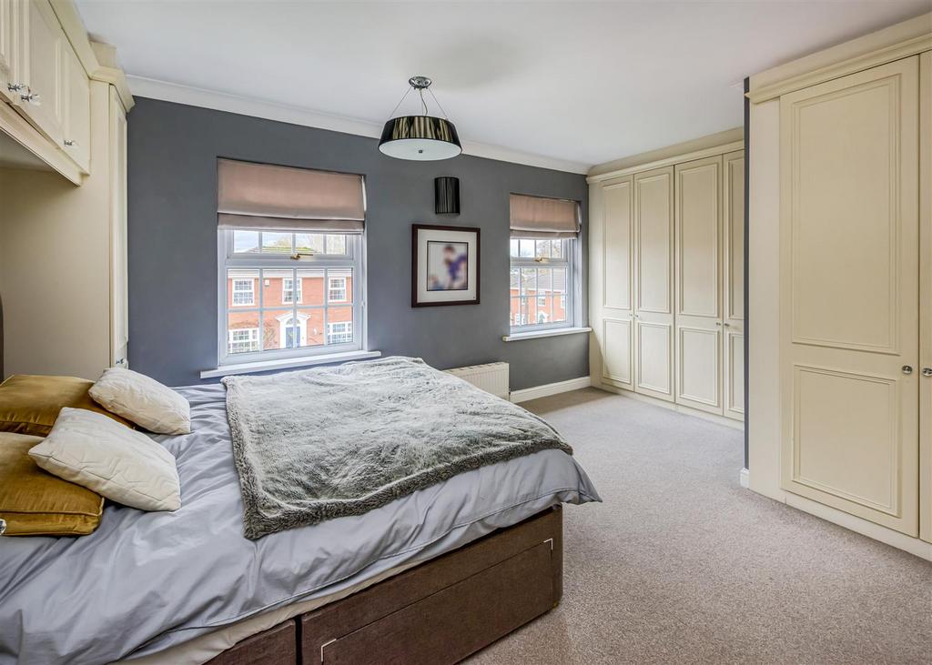 2 Heath House Drive-bed1b Rev A.jpg